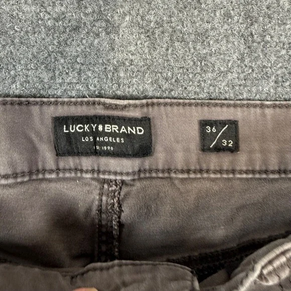 Lucky Brand Pants Mens 36x32 Gray Chinos 121 Slim Straight 5 Pocket - Picture 4 of 13